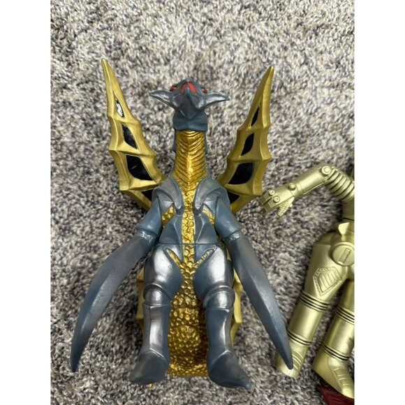 Vintage Ultraman And Power Rangers Action Figures - Picture 2 of 5